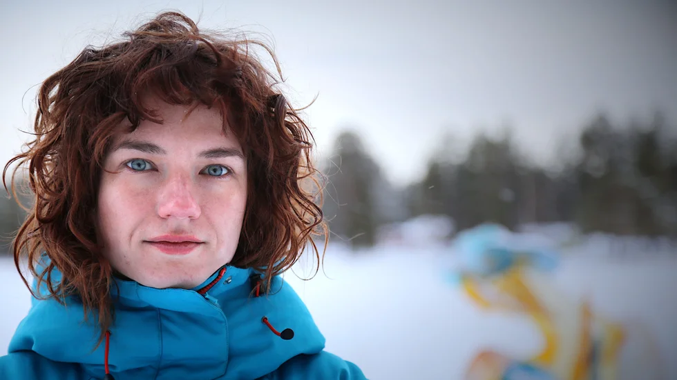 Olga Yurasova kommer från staden Sevastopol, belägen på Krimhalvön, och har sin mamma och pappa där. Staden ockuperades av Ryssland 2014.