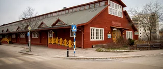 Äldre kvinna påkörd i centrum – skadades svårt