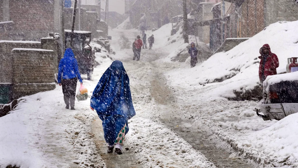 Snötäckta gator i Kabul i februari 2022.