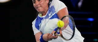 Världstvåan utslagen ur Australian Open