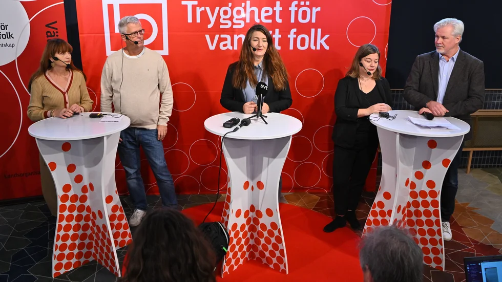 Marie Nilsson, IF Metall, Tommy Wreeth, Transport , Susanna Gideonsson, LO:s ordförande, Malin Ragnegård, Kommunal, och Torbjörn Johansson, LO:s avtalssekreterare berättar att LO:s 14 medlemsförbund har enats om att driva gemensamma lönekrav i kommande avtalsrörelse.