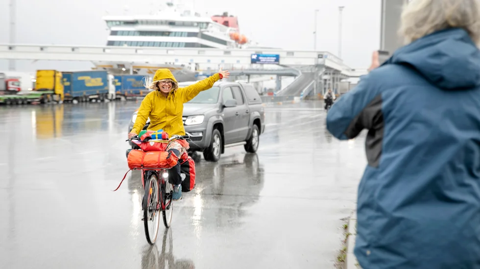 Eva Hållsten är åter på gotländsk mark efter en två månader lång cykeltur till mellersta och norra Europa. ”Jag hade kunnat fortsätta hur länge som helst, men det handlar ju inte om själva cyklandet”, säger hon om sin cykelkampanj för afghanska flyktingar.