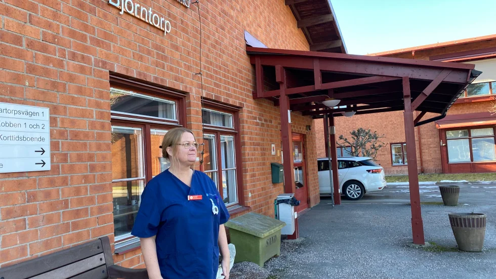 Sofia Johansson är undersköterska.