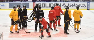 En ny femtekedja i Skellefteå AIK – alla i röda tröjor