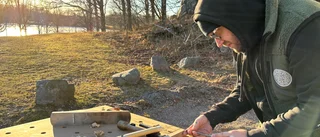 Influencern Philip visar sitt snickeri på Instagram
