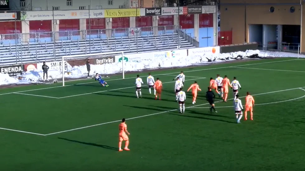Se höjdpunkterna mellan AFC och Motala under lördagen.