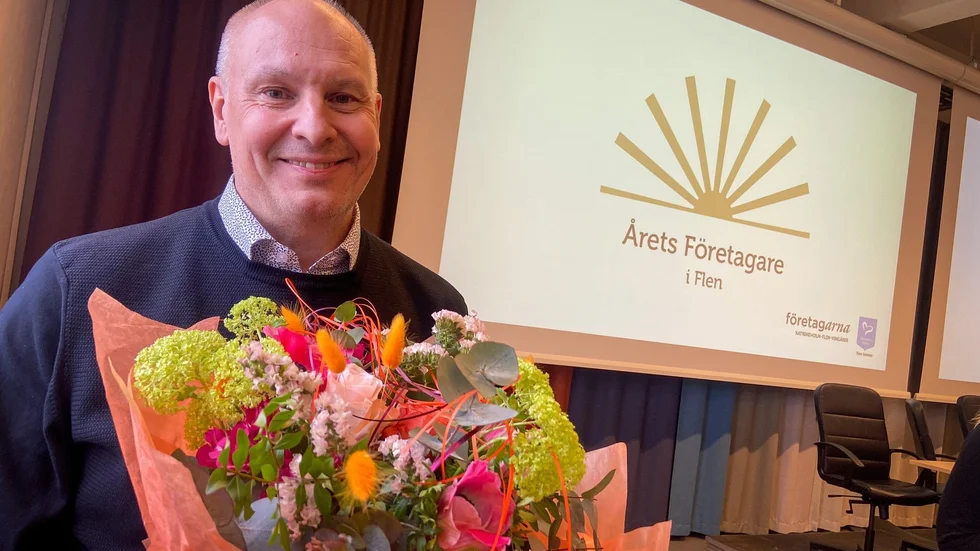 Fredrik Sporrenklint, ägare av Mekomek, är årets företagare i Flen 2023.