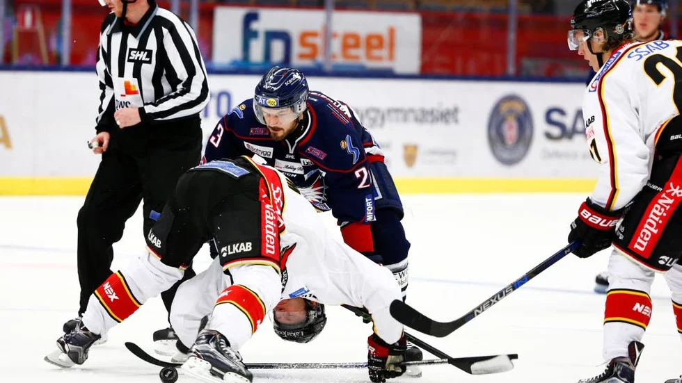 Föll tungt. En drömminut med två raka mål räckte inte. Luleå Hockey förlorade mot Linköping.