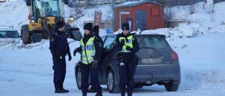 Trafikolycka på Timmerleden – två bilar inblandade