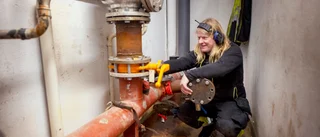 Risk för missfärgat dricksvatten i centrum – sprinklertest pågår