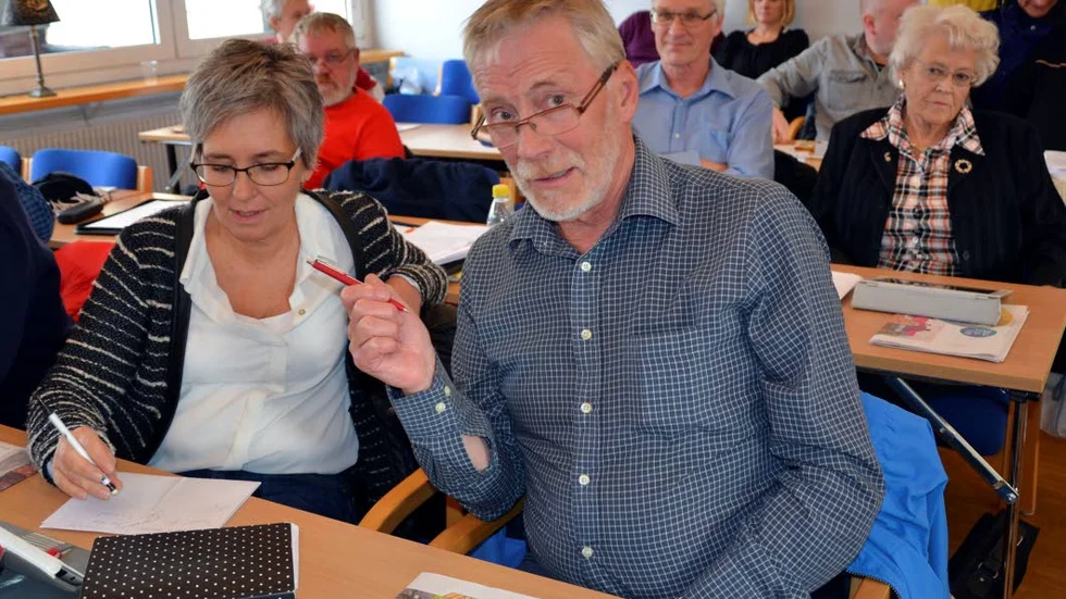BUDGET. Gällivare kommuns nya ledning ”Framtid Gällivare” har lagt fram sin budget. Jeanette Wäppling och Stig Eriksson, V.?Foto: Marie Ridderström