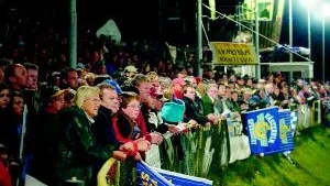 Speedwayfest. Publiken stiger inom speedwaysporten. Så här såg det ut på Ljungheden när Västervik mötte Luxo Stars förra året.  Foto: Anders Liljegren