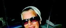 vad gör du i helgen, 
 elisabeth fleetwood?"Jag ska luncha  
med vänner"