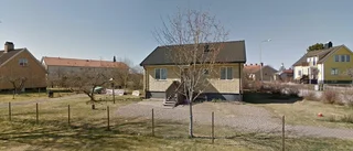 80 kvadratmeter stort hus i Tjällmo sålt för 985 000 kronor