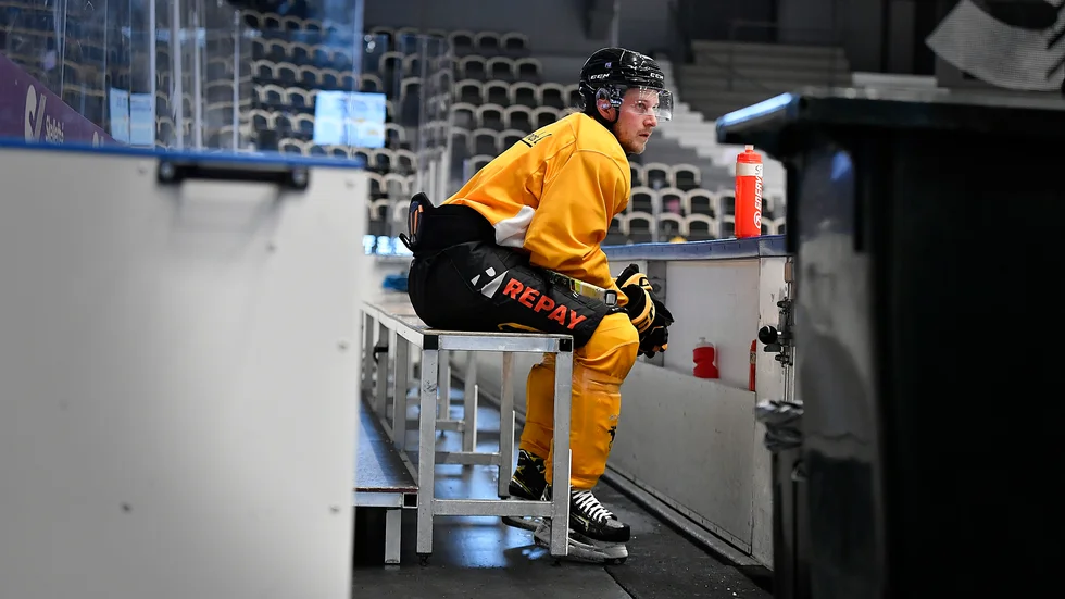 Jonathan Pudas redo för säsongens första match. 