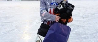 Tjust värvar finsk målvakt