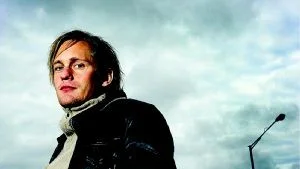 Aktuelle Alexander. I höst kan skådespelaren med efternamnet Skarsgård ses i thrillern Exit och i miniserien Score på SVT.  Arkivbild: Scanpix