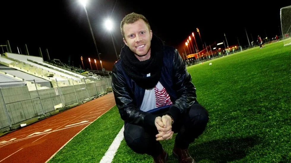 Kristoffer Näfver skrev på ett tvåårskontrakt med Motala AIF på tisdagskvällen. Han gillar Maifs vision att satsa mot superettan.