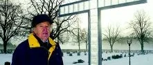 Rejmyre har fått ett kors i glas och stål