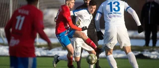 Bissarna värvar från serieledaren
