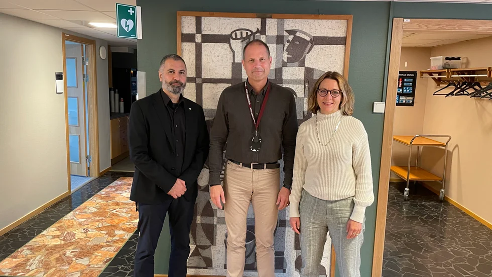 Projektledaren Ramin Karim, professor vid LTU och ansvarig för den digitala plattformen AI Factory, Erik Ranängen, från Norrbottens Byggmästareförening och Byggföretagen i Norrbotten, och Kajsa Simu, forskare vid LTU.