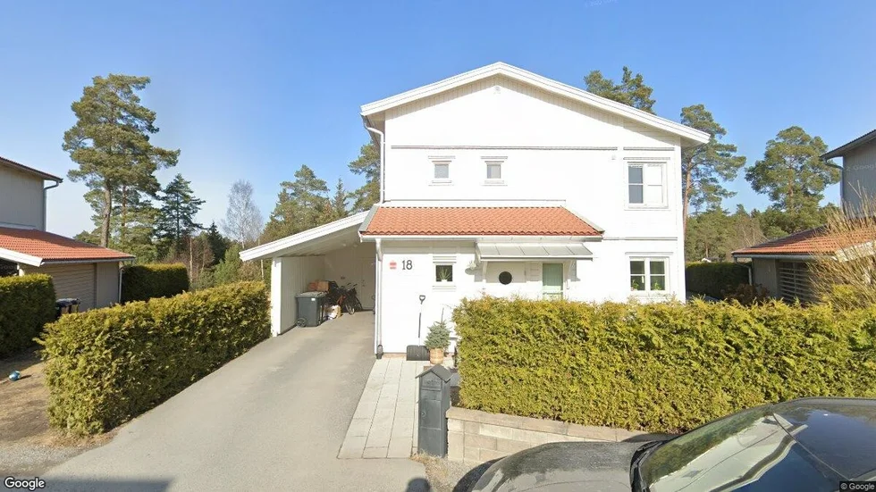 Ljustret 18