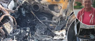 Explosionsartad bilbrand i Mariefred – Maria Hammar: "Blev kolsvart utanför fönstret" ✓Vittne såg maskerade personer