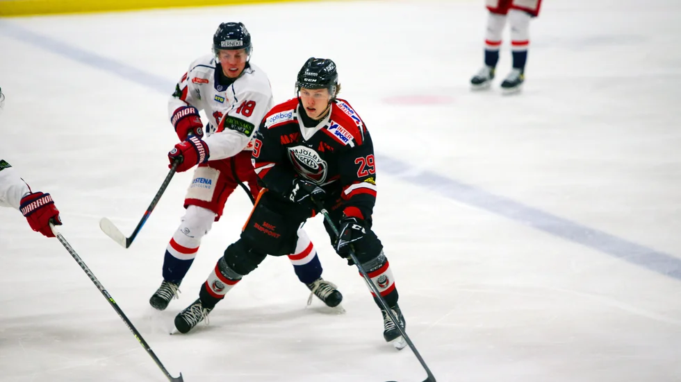 Tom Eriksson gjorde mål för MHC mot Mariestad.