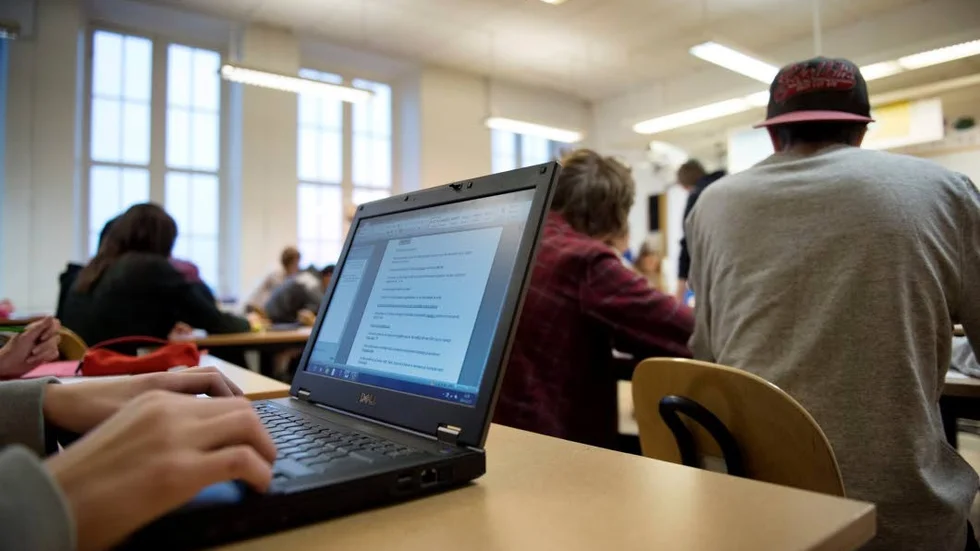 I debatten om den svenska skolan saknar man synpunkter på hur elever inhämtar kunskap, skriver Svend Howard Höst.