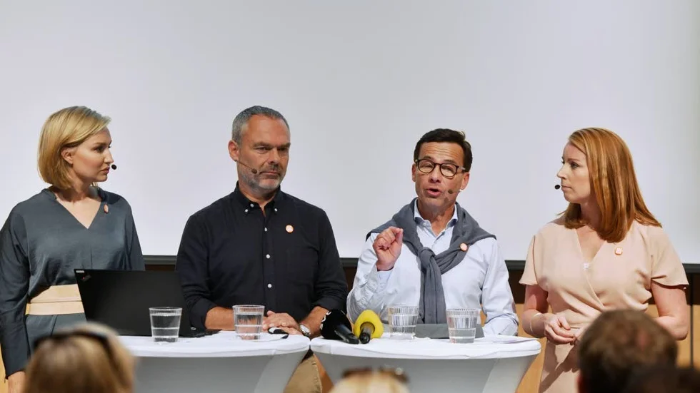 De fyra allianspartiernas ledare.