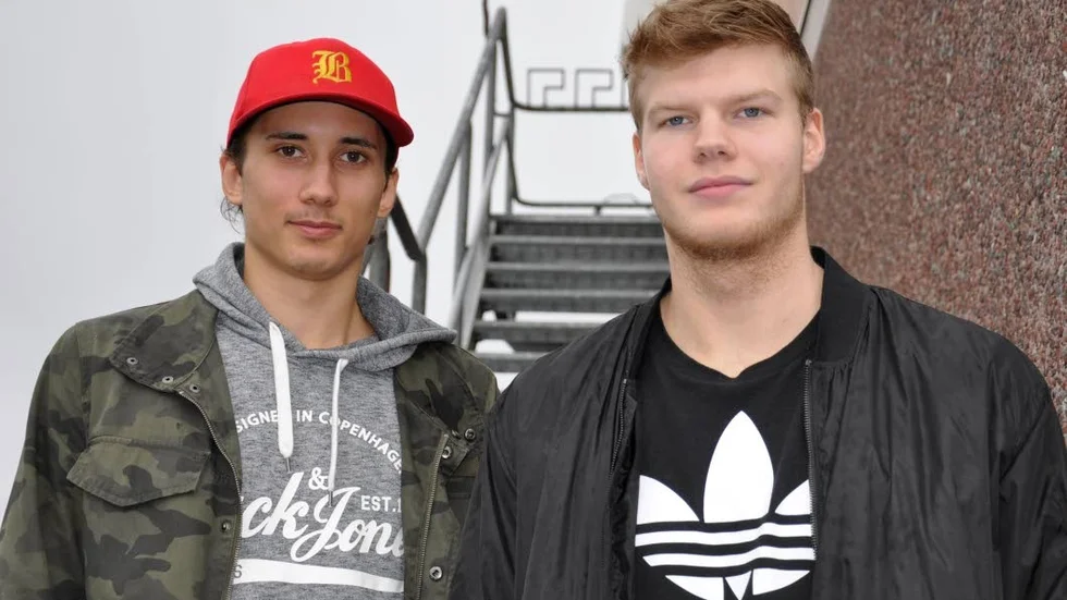 UNGA OCH HUNGRIGA. Oskar Matushkin och Oskar Klockerud tror att Asplöven är en bra miljö att spela i för att utvecklas.