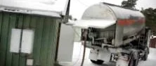 Stenkyrkabor får sitt dricksvatten med tankbil