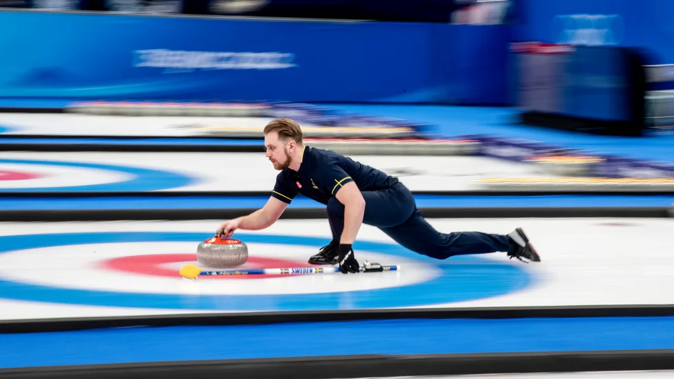Rasmus och systern Isabella Wranå är vidare till curling-VM i mixeddubbels playoffrunda, vinner de den är de i semifinal. Arkivbild.