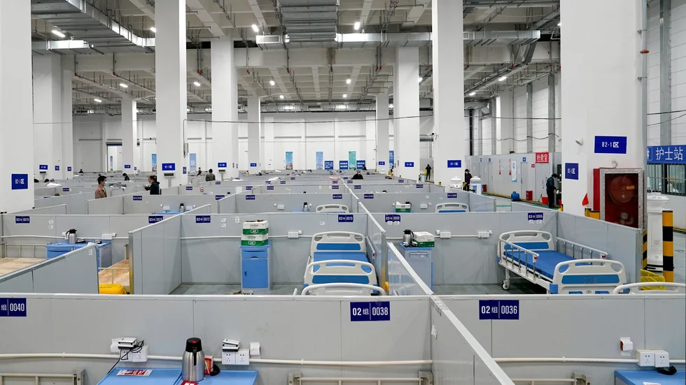 Utställningscenter har byggts om till lokal för covidsmittade i Shanghai. Arkivbild.