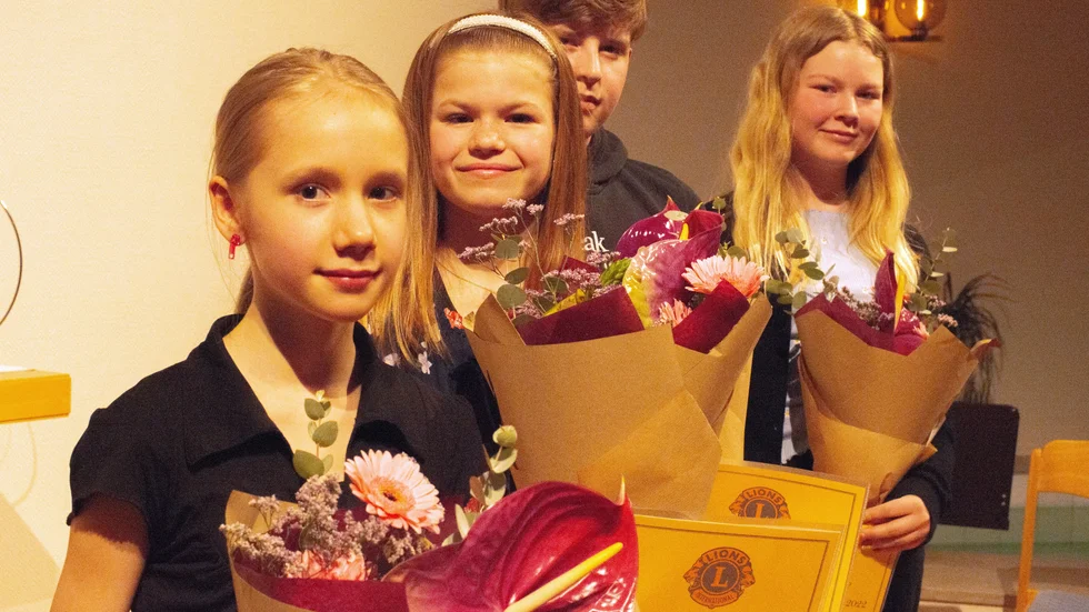 Maj Sandell, Moa Åkermark, Malte Jacobsson och Mona Pettersson fick årets stipendier.