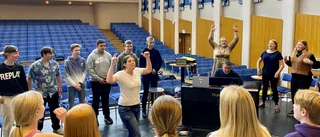 Snart dags för stjärnmötet mellan musikklasserna och Wiktoria
