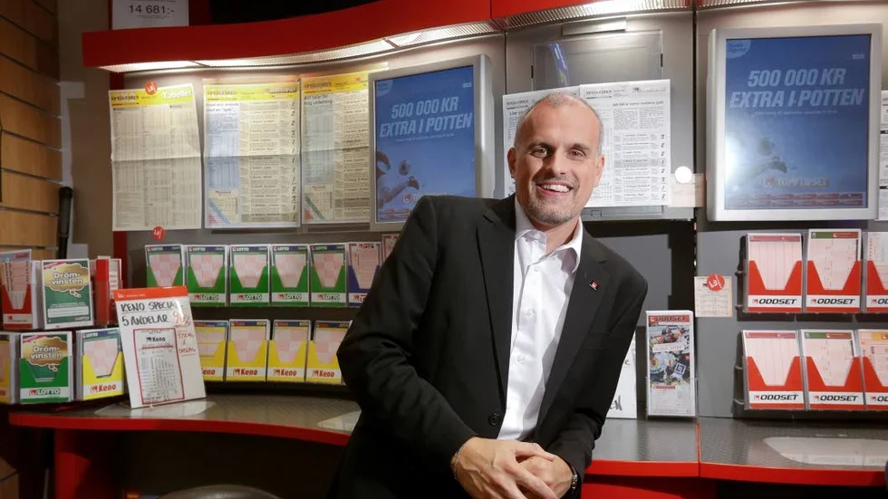 Pierre Jonsson, vinnaramassadör vid Svenska spel.