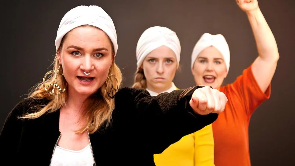 Kvinnornas fredskamp. Angelica Jennesved, Anja Björck och Ellinor Sterner berättar om kvinnorna som inte fick plats i historieböckerna.