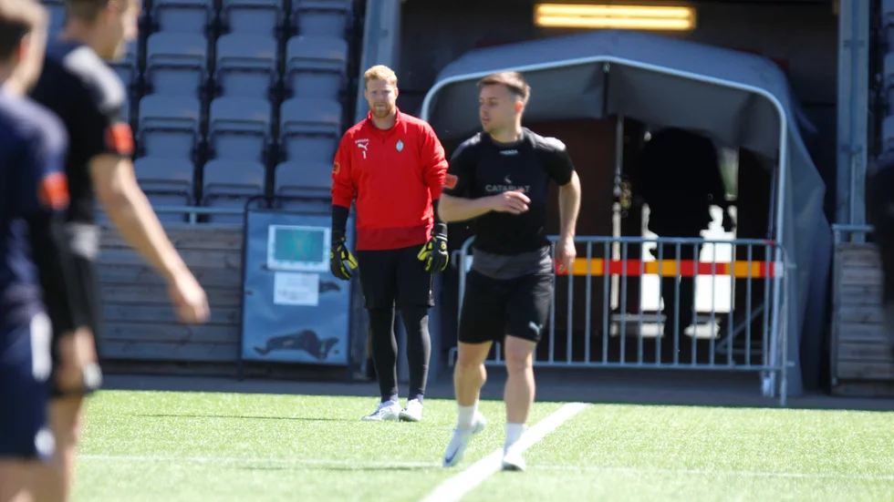 Nick Wolters har övertygat i AFC-målet, men den 28-årige målvakten deltar aldrig i slutdelen av uppvärmningen inför matcherna.