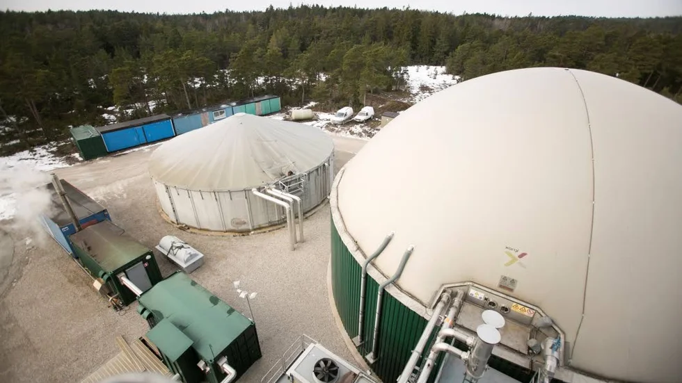 Brogas har ansökt om en kraftig utbyggnad av verksamheten i Bro. Främst är det mer gödsel som ska rötas till biogas.