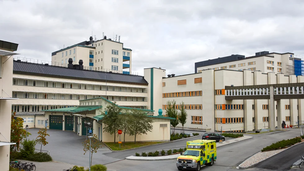 Ständiga skattehöjningar utan tydliga krav på att modernisera organisationen har inte gynnat Akademiska sjukhuset, menar Moderaterna. 