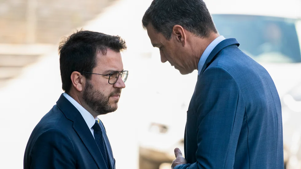 Kataloniens regionpresident Pere Aragonès och Spaniens premiärminister Pedro Sánchez. Arkivbild.