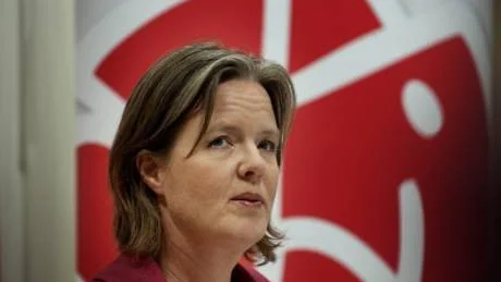 Carin Jämtin leder Socialdemokraterna till ny partiledare är utsedd.