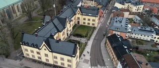 Politiker säger ja till mer stöd till sig själva – två partier oeniga: "Nu kan vi aldrig dra ner i andra verksamheter"