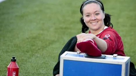 Efter en ganska motig vårsäsongär skyttedrottningen June Pedersen hoppfull inför höstsäsongen med Piteå i damallsvenskan.