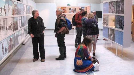 Tromsö museum ställer ut unika bilder från Lannavaara, tagna av den framlidne Rolf Ärnström.