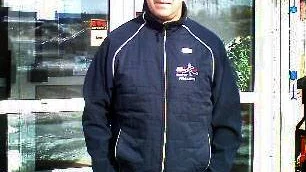 Sergei Joukov basar i Kiruna IFs bås kommande hockeysäsong.