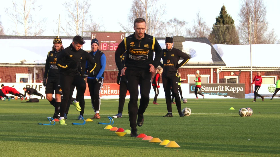 Infjärdens SK är på rätt spår i fotbollstrean. Laget har inlett med två segrar och ett kryss på tre matcher.