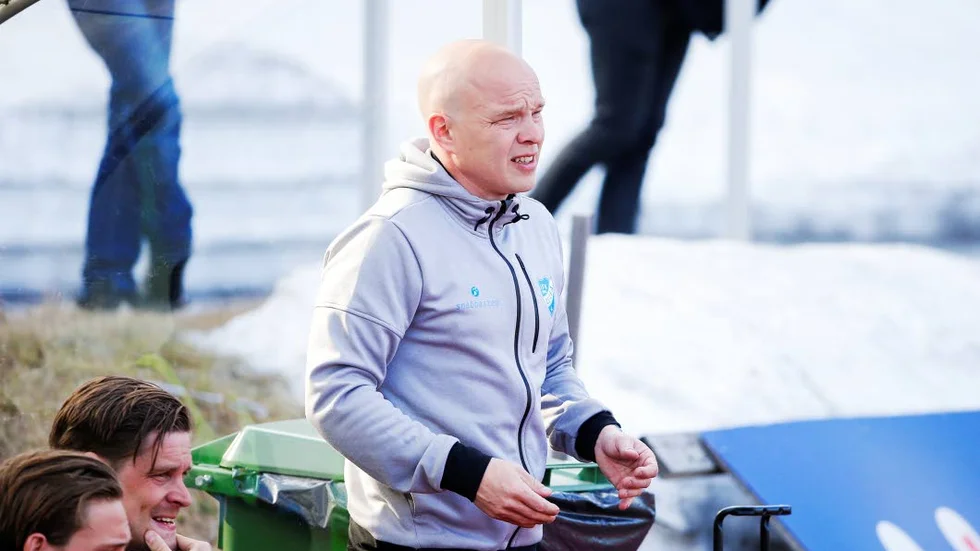 En poäng och ett steg framåt. Tränaren Fredrik Waara var nöjd med IFK Luleås inställning i bortamatchen mot Umeå.
