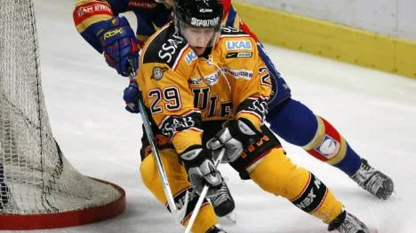 Viktor Lindgren hyllas för sin insats i Björklöven så här långt.